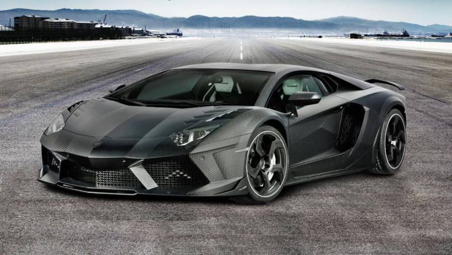 A Mansory revelou o hipercarro Carbonado | <a href="https://preprod.quatrorodas.abril.com.br/saloes/genebra/2013/honda-civic-tourer-735173.shtml" rel="migration">Leia mais</a>