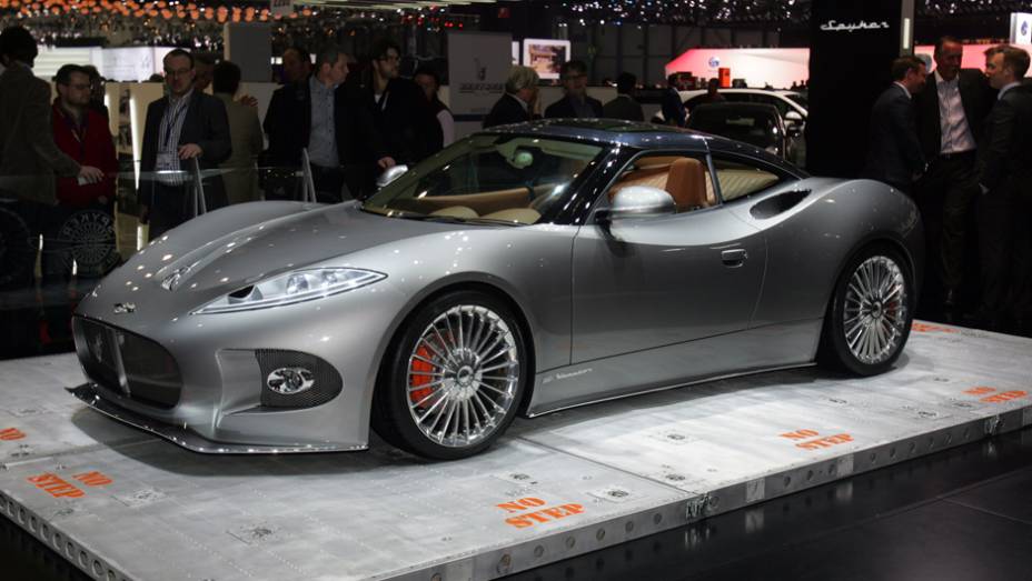 Spyker B6 | <a href="https://preprod.quatrorodas.abril.com.br/saloes/genebra/2013/spyker-b6-venator-concept-735300.shtml" rel="migration">Leia mais</a> | <a href="https://preprod.quatrorodas.abril.com.br/galerias/saloes/genebra/2013/salao-genebra-2013-parte-1-735307.shtml" rel="migration">Parte 1 dos des</a>