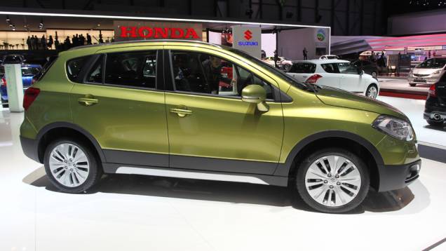 Suzuki SX4 | <a href="https://preprod.quatrorodas.abril.com.br/saloes/genebra/2013/suzuki-sx4-735279.shtml" rel="migration">Leia mais</a> | <a href="https://preprod.quatrorodas.abril.com.br/galerias/saloes/genebra/2013/salao-genebra-2013-parte-1-735307.shtml" rel="migration">Parte 1 dos destaques de Gene</a> Suzuki SX4 | <a href="https://preprod.quatrorodas.abril.com.br/saloes/genebra/2013/suzuki-sx4-735279.shtml" rel="migration">Leia mais</a> | <a href="https://preprod.quatrorodas.abril.com.br/galerias/saloes/genebra/2013/salao-genebra-2013-parte-1-735307.shtml" rel="migration">Parte 1 dos destaques de Gene</a>