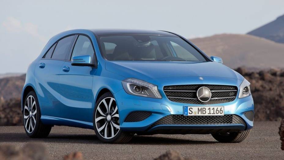 20ª - MERCEDES - 147.8 g/km | <a href="https://preprod.quatrorodas.abril.com.br/noticias/sustentabilidade/europa-registra-diminuicao-emissao-automotiva-c02-735502.shtml" rel="migration">Leia mais</a>