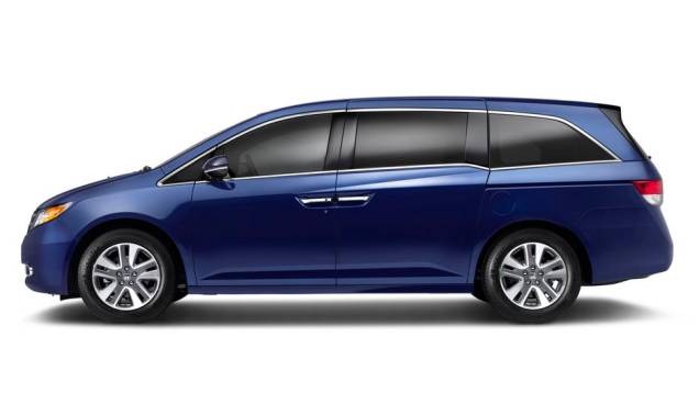 Há para-lamas de alumínio... | <a href="https://preprod.quatrorodas.abril.com.br/saloes/new-york/2013/honda-odyssey-737180.shtml" rel="migration">Leia mais</a> Há para-lamas de alumínio... | <a href="https://preprod.quatrorodas.abril.com.br/saloes/new-york/2013/honda-odyssey-737180.shtml" rel="migration">Leia mais</a>
