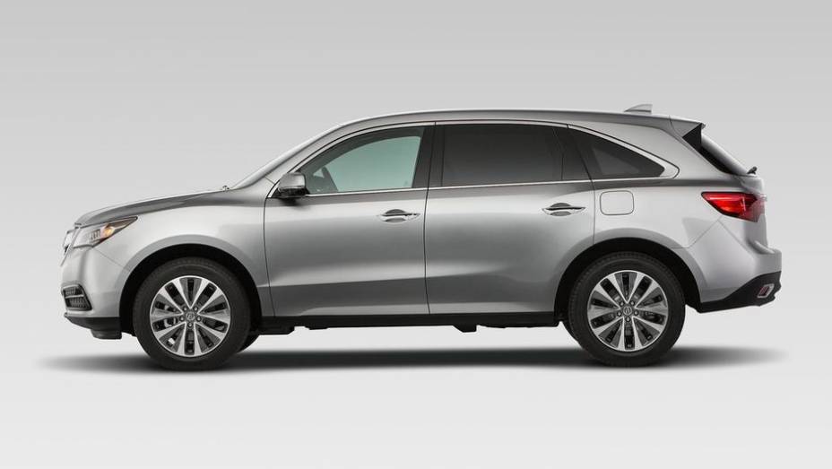 De s&eacute;rie, o MDX vir&aacute; com tra&ccedil;&atilde;o dianteira, tendo o sistema de tra&ccedil;&atilde;o integral como opcional | <a href="%20https://preprod.quatrorodas.abril.com.br/saloes/new-york/2013//acura-mdx-736791.shtml" rel="migration">Leia mais</a>