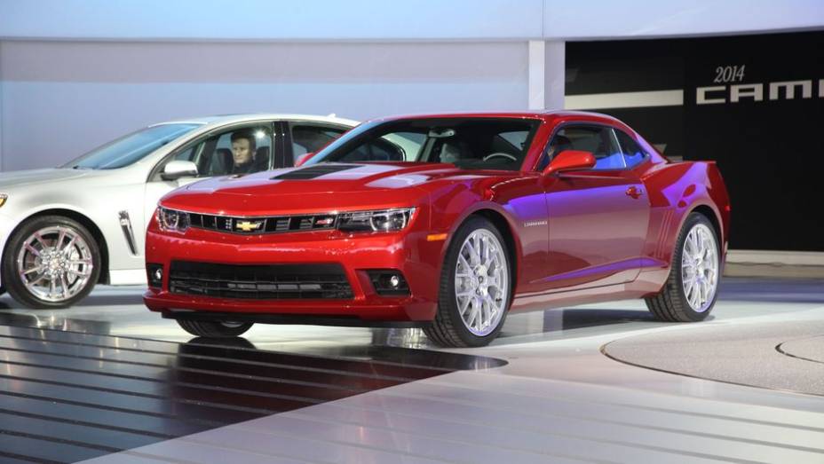 Chevrolet Camaro | <a href="https://preprod.quatrorodas.abril.com.br/saloes/new-york/2013/chevrolet-camaro-2014-737105.shtml" rel="migration">Leia mais</a> Chevrolet Camaro | <a href="https://preprod.quatrorodas.abril.com.br/saloes/new-york/2013/chevrolet-camaro-2014-737105.shtml" rel="migration">Leia mais</a>