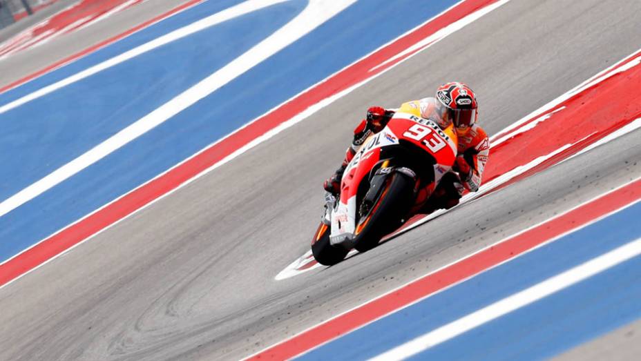 Marc Márquez foi dominante com sua moto Honda | <a href="https://preprod.quatrorodas.abril.com.br/moto/noticias/marquez-passeia-vence-gp-austin-motogp-779654.shtml" rel="migration">Leia mais</a>