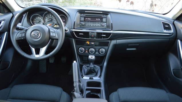 Mazda6 - confirmando o predomínio de sedãs, o modelo da montadora japonesa mostra que sua nova geração foi bem recebida Mazda6 - confirmando o predomínio de sedãs, o modelo da montadora japonesa mostra que sua nova geração foi bem recebida