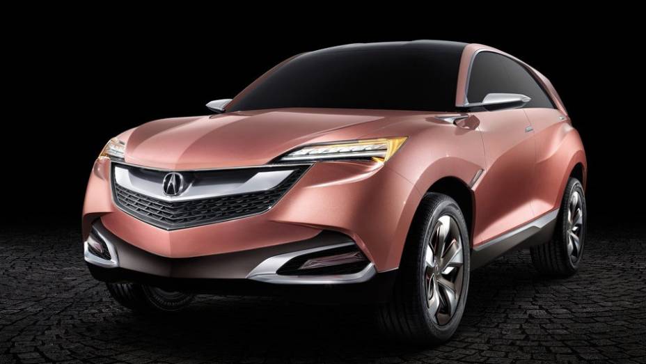 Esta é a primeira vez que a Acura apresenta a estreia mundial de um modelo conceito fora da América do Norte | <a href="%20https://preprod.quatrorodas.abril.com.br/saloes/xangai/2013/acura-concept-suv-x-739244.shtml" rel="migration">Leia mais</a>