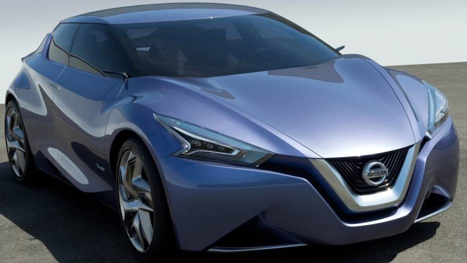 Foco do modelo é o público jovem | <a href="https://preprod.quatrorodas.abril.com.br/saloes/xangai/2013/nissan-friend-me-concept-738760.shtml" rel="migration">Leia mais</a>