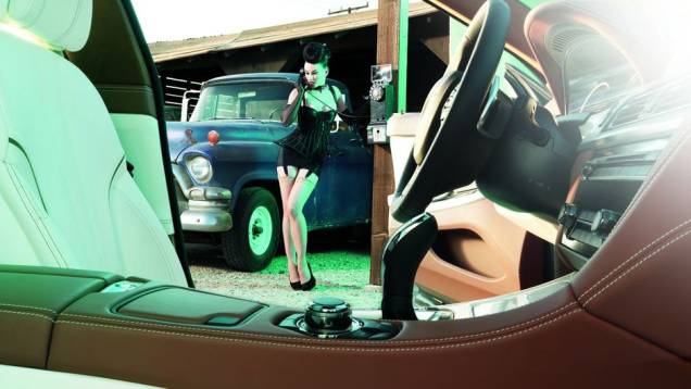 Para comemorar, a montadora participará da exposição do tradicional estúdio | <a href="%20https://preprod.quatrorodas.abril.com.br/blogs/planeta-carro/2013/04/22/isso-e-pura-arte/" rel="migration">Leia mais</a> Para comemorar, a montadora participará da exposição do tradicional estúdio | <a href="%20https://preprod.quatrorodas.abril.com.br/blogs/planeta-carro/2013/04/22/isso-e-pura-arte/" rel="migration">Leia mais</a>