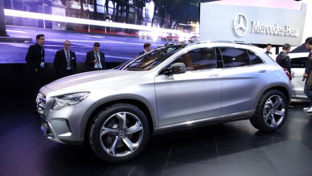 Mercedes-Benz GLA | <a href="https://preprod.quatrorodas.abril.com.br/saloes/xangai/2013/mercedes-benz-gla-738831.shtml" rel="migration">Leia mais</a> Mercedes-Benz GLA | <a href="https://preprod.quatrorodas.abril.com.br/saloes/xangai/2013/mercedes-benz-gla-738831.shtml" rel="migration">Leia mais</a>