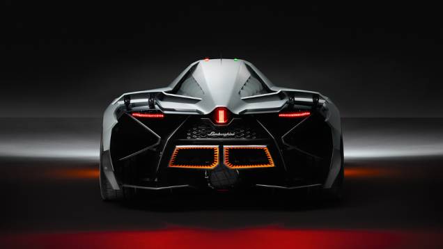 Para reduzir o peso, a Lamborghini apostou na vasta utilização de fibra de carbono na carroceria | <a href="%20https://preprod.quatrorodas.abril.com.br/noticias/fabricantes/lamborghini-cria-egoista-concept-741099.shtml" rel="migration">Leia mais</a> Para reduzir o peso, a Lamborghini apostou na vasta utilização de fibra de carbono na carroceria | <a href="%20https://preprod.quatrorodas.abril.com.br/noticias/fabricantes/lamborghini-cria-egoista-concept-741099.shtml" rel="migration">Leia mais</a>