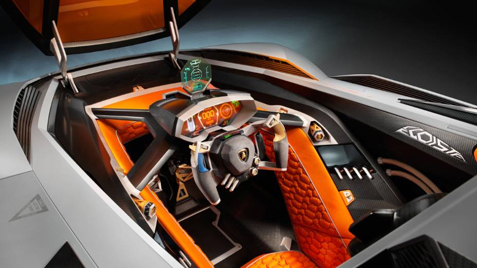 Sob o capô, o Egoista concept vem equipado com motor 5.2 V10 | <a href="https://preprod.quatrorodas.abril.com.br/noticias/fabricantes/lamborghini-cria-egoista-concept-741099.shtml" rel="migration">Leia mais</a>