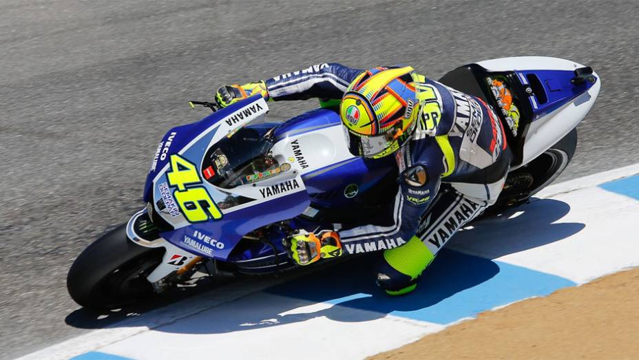 Valentino Rossi ficou com o terceiro lugar nos Estados Unidos | <a href="https://preprod.quatrorodas.abril.com.br/moto/noticias/motogp-marquez-vence-eua-segue-lider-747598.shtml" rel="migration">Leia mais</a>