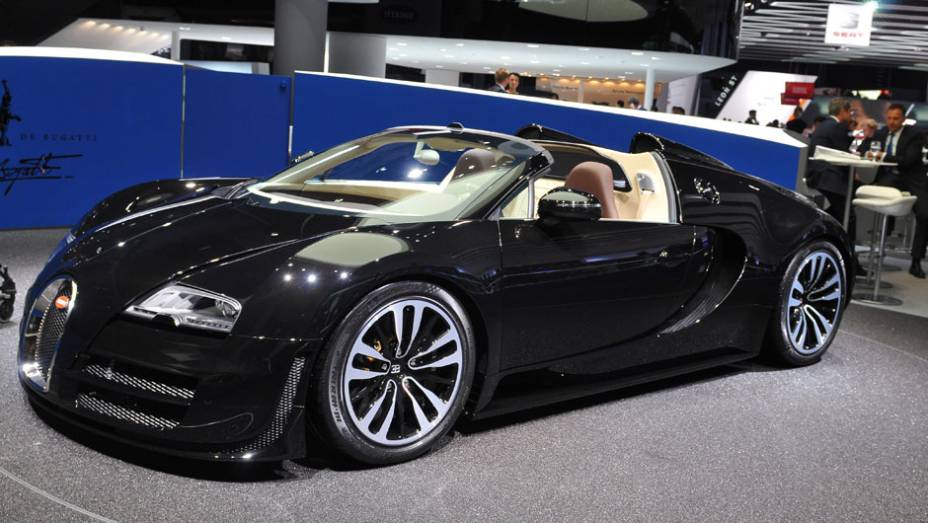 Bugatti Veyron 16.4 Grand Sport Vitesse Legend Edition | <a href="https://preprod.quatrorodas.abril.com.br/saloes/frankfurt/2013/bugatti-veyron-16-4-grand-sport-vitesse-legend-edition-752978.shtml" rel="migration">Leia mais</a>