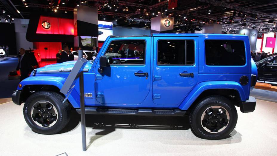 Jeep Wrangler Polar | <a href="https://preprod.quatrorodas.abril.com.br/saloes/frankfurt/2013/jeep-wrangler-polar-752062.shtml" rel="migration">Leia mais</a>