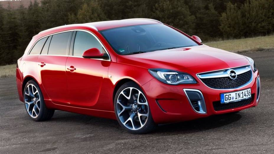 ...e OPC (de performance) chegam com novidades | <a href="https://preprod.quatrorodas.abril.com.br/saloes/frankfurt/2013/opel-insignia-753542.shtml" rel="migration">Leia mais</a>