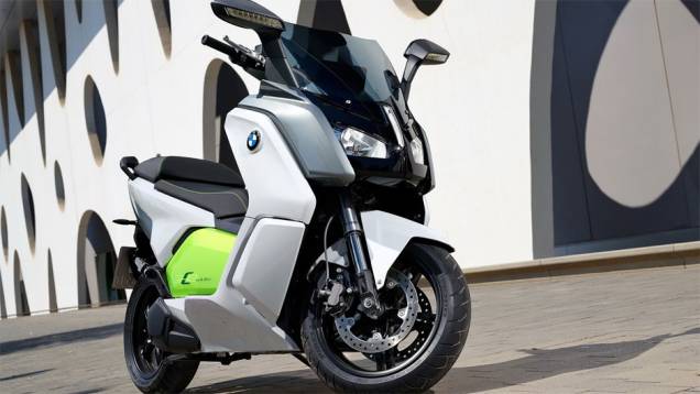 BMW mostra scooter C Evolution em Frankfurt | <a href="https://preprod.quatrorodas.abril.com.br/moto/noticias/bmw-mostra-scooter-c-evolution-frankfurt-753657.shtml" rel="migration">Leia mais</a> BMW mostra scooter C Evolution em Frankfurt | <a href="https://preprod.quatrorodas.abril.com.br/moto/noticias/bmw-mostra-scooter-c-evolution-frankfurt-753657.shtml" rel="migration">Leia mais</a>