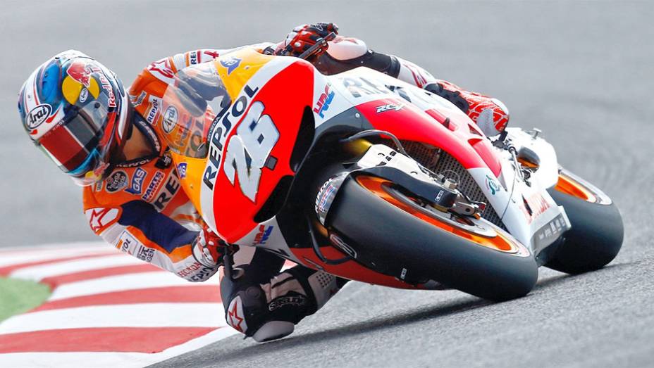 Dani Pedrosa se contentou com a terceira colocação | <a href="https://preprod.quatrorodas.abril.com.br/moto/noticias/motogp-lorenzo-triunfa-misano-754124.shtml" rel="migration">Leia mais</a>