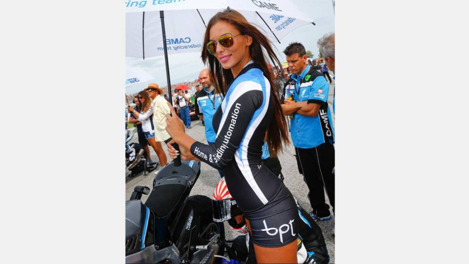 Veja as belas garotas da MotoGP, etapa de San Marino| <a href="https://preprod.quatrorodas.abril.com.br/moto/noticias/motogp-lorenzo-triunfa-misano-754124.shtml" rel="migration">Leia mais</a>