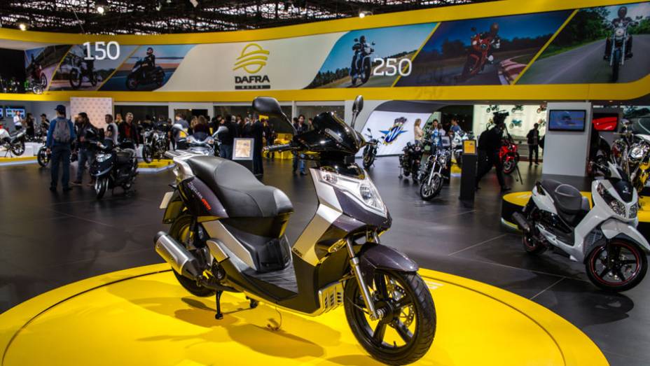 Dafra apresenta Cityclass 200i no Sal&atilde;o Duas Rodas 2013 | <a href="https://preprod.quatrorodas.abril.com.br/moto/noticias/dafra-apresenta-novos-modelos-salao-duas-rodas-756438.shtml" rel="migration">Leia mais</a>