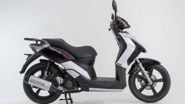 Dafra Cityclass 200i está equipada com um motor de 200 cm³ | <a href="https://preprod.quatrorodas.abril.com.br/moto/noticias/dafra-apresenta-novos-modelos-salao-duas-rodas-756438.shtml" rel="migration">Leia mais</a> Dafra Cityclass 200i está equipada com um motor de 200 cm³ | <a href="https://preprod.quatrorodas.abril.com.br/moto/noticias/dafra-apresenta-novos-modelos-salao-duas-rodas-756438.shtml" rel="migration">Leia mais</a>