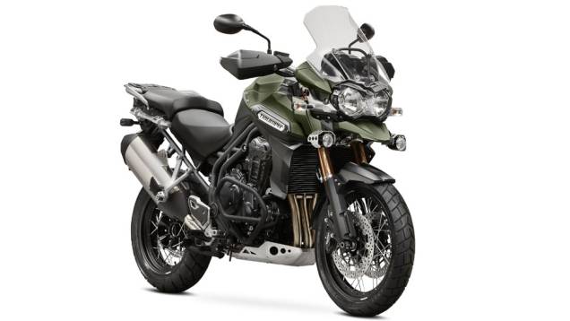 Modelo começará a ser produzido em Manaus (AM) em novembro | <a href="https://preprod.quatrorodas.abril.com.br/moto/noticias/triumph-revela-lancamentos-salao-duas-rodas-756393.shtml" rel="migration">Leia mais</a> Modelo começará a ser produzido em Manaus (AM) em novembro | <a href="https://preprod.quatrorodas.abril.com.br/moto/noticias/triumph-revela-lancamentos-salao-duas-rodas-756393.shtml" rel="migration">Leia mais</a>