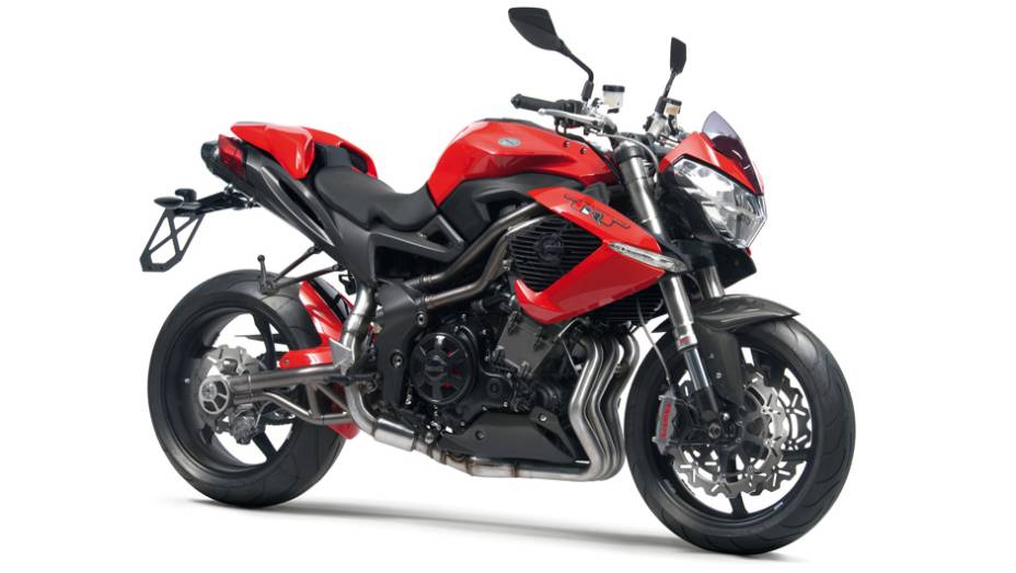 Benelli TNT R 1130 custará R$ 44.890,00 | <a href="https://preprod.quatrorodas.abril.com.br/moto/noticias/benelli-faz-estreia-brasil-lancamento-sete-modelos-756802.shtml" rel="migration">Leia mais</a> Benelli TNT R 1130 custará R$ 44.890,00 | <a href="https://preprod.quatrorodas.abril.com.br/moto/noticias/benelli-faz-estreia-brasil-lancamento-sete-modelos-756802.shtml" rel="migration">Leia mais</a>