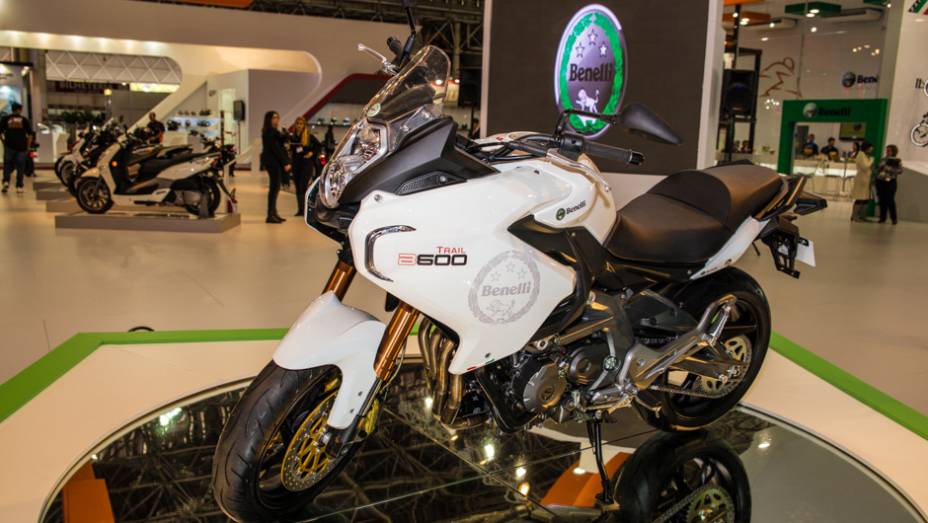 B600 Trail | <a href="https://preprod.quatrorodas.abril.com.br/moto/noticias/benelli-faz-estreia-brasil-lancamento-sete-modelos-756802.shtml" rel="migration">Leia mais</a> B600 Trail | <a href="https://preprod.quatrorodas.abril.com.br/moto/noticias/benelli-faz-estreia-brasil-lancamento-sete-modelos-756802.shtml" rel="migration">Leia mais</a>