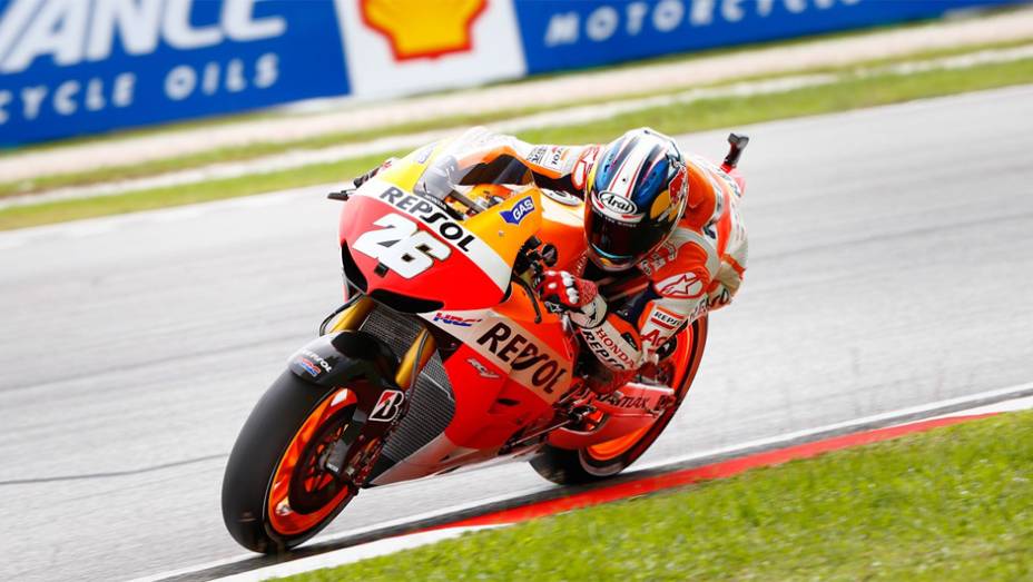 Dani Pedrosa venceu GP da Malásia | <a href="https://preprod.quatrorodas.abril.com.br/moto/noticias/motogp-dani-pedrosa-vence-sepang-756916.shtml" rel="migration">Leia mais</a>