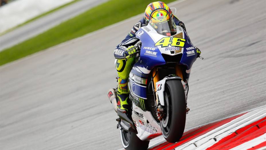 Valentino Rossi ficou com o quarto lugar em Sepang | <a href="https://preprod.quatrorodas.abril.com.br/moto/noticias/motogp-dani-pedrosa-vence-sepang-756916.shtml" rel="migration">Leia mais</a>