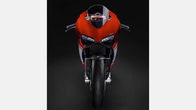 ... e um torque máximo de 13,66 mkgf | <a href="https://preprod.quatrorodas.abril.com.br/moto/noticias/ducati-revela-nova-1199-superleggera-757832.shtml" rel="migration">Leia mais</a> ... e um torque máximo de 13,66 mkgf | <a href="https://preprod.quatrorodas.abril.com.br/moto/noticias/ducati-revela-nova-1199-superleggera-757832.shtml" rel="migration">Leia mais</a>