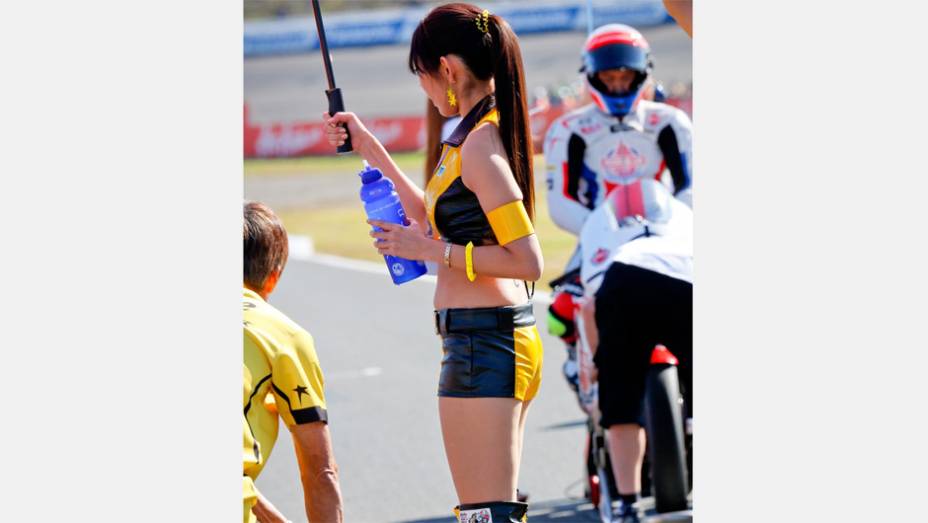 Veja as belas Garotas da MotoGP - Japão | <a href="https://preprod.quatrorodas.abril.com.br/moto/noticias/motogp-definicao-titulo-fica-ultima-prova-758422.shtml" rel="migration">Leia mais</a>