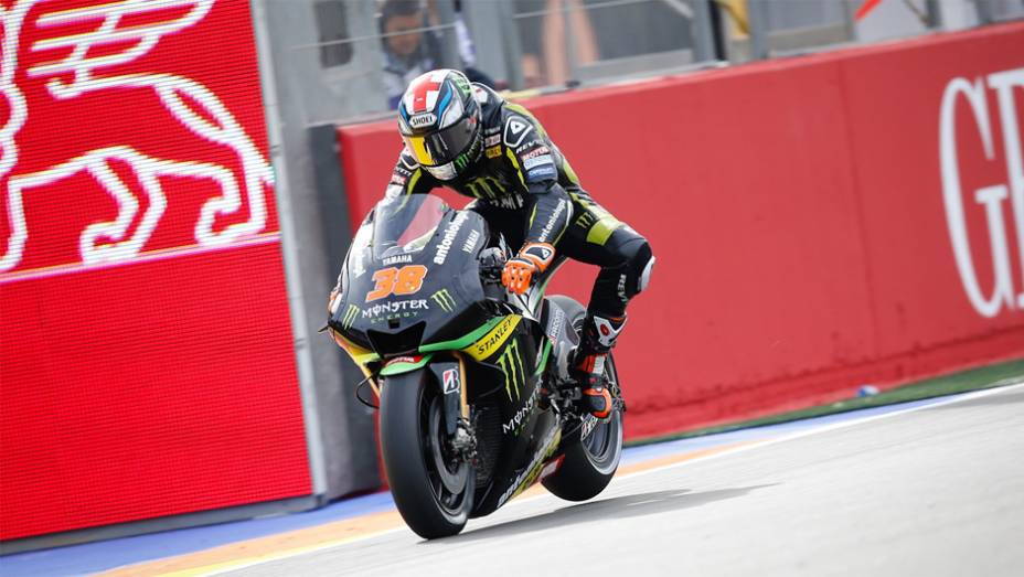 Smith ficou com o oitavo melhor tempo em Valência | <a href="https://preprod.quatrorodas.abril.com.br/moto/noticias/motogp-marquez-mais-rapido-valencia-nesta-sexta-759752.shtml" rel="migration">Leia mais</a> Smith ficou com o oitavo melhor tempo em Valência | <a href="https://preprod.quatrorodas.abril.com.br/moto/noticias/motogp-marquez-mais-rapido-valencia-nesta-sexta-759752.shtml" rel="migration">Leia mais</a>