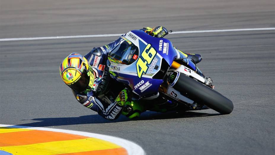 Rossi precisou se contentar com o quarto tempo | <a href="https://preprod.quatrorodas.abril.com.br/moto/noticias/motogp-marquez-largara-pole-valencia-759861.shtml" rel="migration">Leia mais</a> Rossi precisou se contentar com o quarto tempo | <a href="https://preprod.quatrorodas.abril.com.br/moto/noticias/motogp-marquez-largara-pole-valencia-759861.shtml" rel="migration">Leia mais</a>