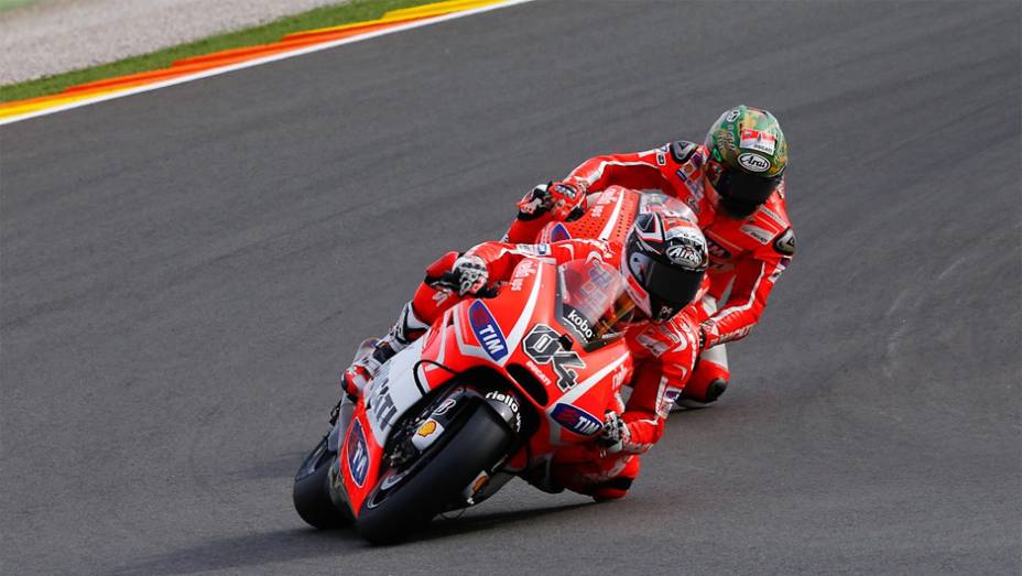 Dovizioso foi o nono | <a href="https://preprod.quatrorodas.abril.com.br/moto/noticias/lorenzo-vence-nao-impede-titulo-marquez-759873.shtml" rel="migration"></a>