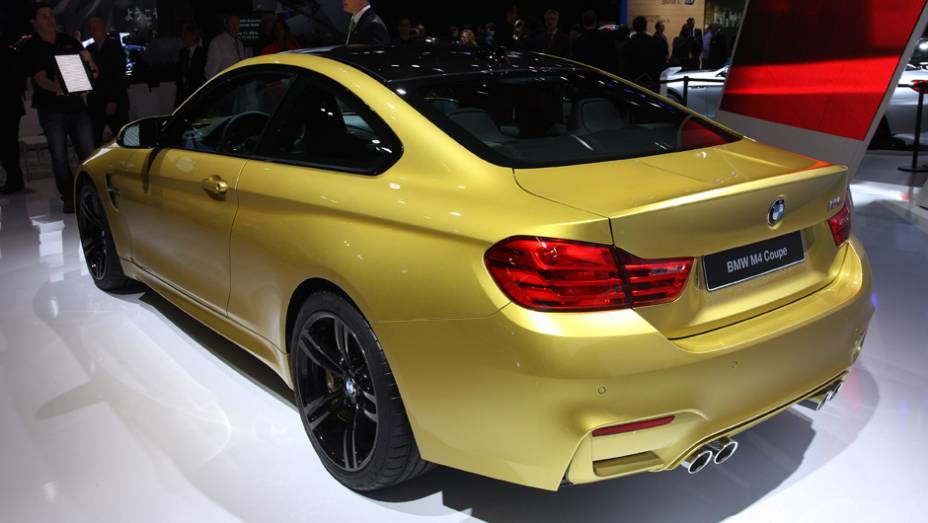 BMW M4 Coupe | <a href="https://preprod.quatrorodas.abril.com.br/noticias/saloes/detroit-2014/bmw-apresenta-novos-m3-m4-762958.shtml" rel="migration">Leia mais</a>