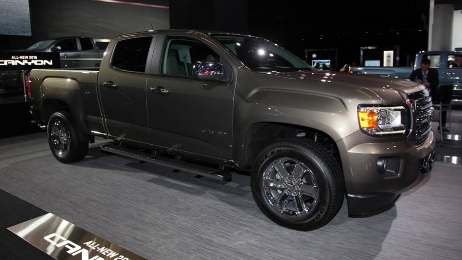 GMC Canyon | <a href="https://preprod.quatrorodas.abril.com.br/noticias/saloes/detroit-2014/gmc-mostra-nova-canyon-detroit-769475.shtml" rel="migration">Leia mais</a>