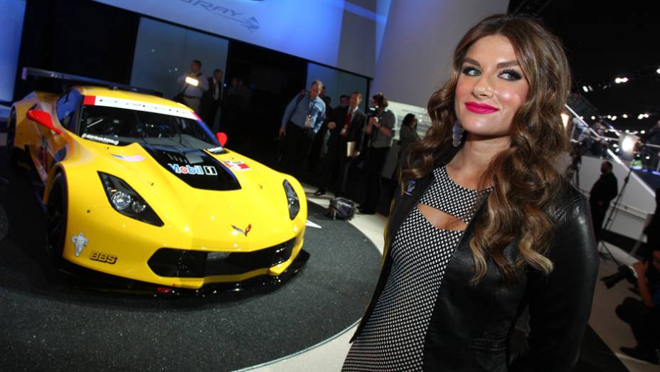 As garotas do Salão de Detroit 2014! | <a href="https://preprod.quatrorodas.abril.com.br/noticias/saloes/detroit-2014" rel="migration">Tudo sobre o Salão!</a>