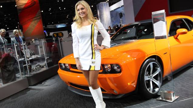 As garotas do Salão de Detroit 2014! | <a href="https://preprod.quatrorodas.abril.com.br/noticias/saloes/detroit-2014" rel="migration">Tudo sobre o Salão!</a> As garotas do Salão de Detroit 2014! | <a href="https://preprod.quatrorodas.abril.com.br/noticias/saloes/detroit-2014" rel="migration">Tudo sobre o Salão!</a>