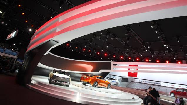 Estande da Nissan | <a href="https://preprod.quatrorodas.abril.com.br/noticias/saloes/detroit-2014" rel="migration">Tudo sobre o Salão de Detroit!</a> Estande da Nissan | <a href="https://preprod.quatrorodas.abril.com.br/noticias/saloes/detroit-2014" rel="migration">Tudo sobre o Salão de Detroit!</a>