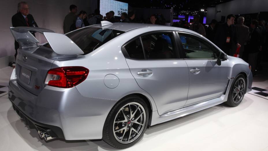 Subaru WRX STI | <a href="https://preprod.quatrorodas.abril.com.br/noticias/saloes/detroit-2014/subaru-apresenta-wrx-sti-770456.shtml" rel="migration">Leia Mais</a>