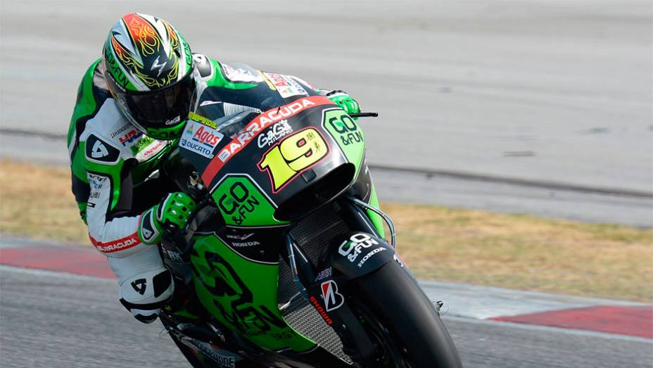 Alvaro Bautista aparece em quinto | <a href="https://preprod.quatrorodas.abril.com.br/moto/noticias/motogp-marquez-lidera-primeiro-dia-testes-sepang-772341.shtml" rel="migration">Leia mais</a>