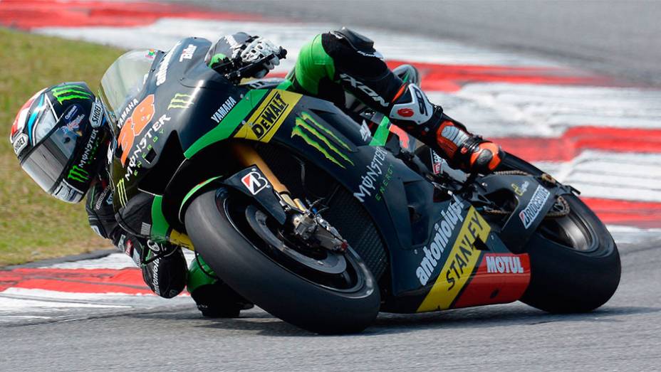 Bradley Smith foi o décimo | <a href="https://preprod.quatrorodas.abril.com.br/moto/noticias/motogp-marquez-lidera-primeiro-dia-testes-sepang-772341.shtml" rel="migration">Leia mais</a>