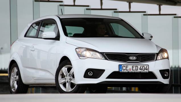 Kia - 151 PP100 | <a href="https://preprod.quatrorodas.abril.com.br/noticias/fabricantes/estudo-mostra-problemas-carros-novos-aumentou-773266.shtml" rel="migration">Leia mais</a> Kia - 151 PP100 | <a href="https://preprod.quatrorodas.abril.com.br/noticias/fabricantes/estudo-mostra-problemas-carros-novos-aumentou-773266.shtml" rel="migration">Leia mais</a>