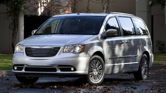 Chrysler - 155 PP100 | <a href="https://preprod.quatrorodas.abril.com.br/noticias/fabricantes/estudo-mostra-problemas-carros-novos-aumentou-773266.shtml" rel="migration">Leia mais</a> Chrysler - 155 PP100 | <a href="https://preprod.quatrorodas.abril.com.br/noticias/fabricantes/estudo-mostra-problemas-carros-novos-aumentou-773266.shtml" rel="migration">Leia mais</a>
