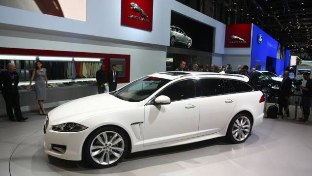 Jaguar XFR-S Sportbrake | <a href="https://preprod.quatrorodas.abril.com.br/noticias/saloes/genebra-2014/jaguar-mostra-xkr-s-sportbrake-774542.shtml" rel="migration">Leia mais</a>| <a href="https://preprod.quatrorodas.abril.com.br/galerias/saloes/genebra/2014/direto-genebra-parte-1-775644." rel="migration"></a> Jaguar XFR-S Sportbrake | <a href="https://preprod.quatrorodas.abril.com.br/noticias/saloes/genebra-2014/jaguar-mostra-xkr-s-sportbrake-774542.shtml" rel="migration">Leia mais</a>| <a href="https://preprod.quatrorodas.abril.com.br/galerias/saloes/genebra/2014/direto-genebra-parte-1-775644." rel="migration"></a>