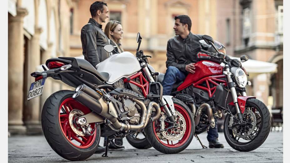 Modelo chega à Europa em julho, ainda sem preço divulgado | <a href="https://preprod.quatrorodas.abril.com.br/moto/noticias/ducati-revela-monster-821-2014-784507.shtml" rel="migration">Leia mais</a>