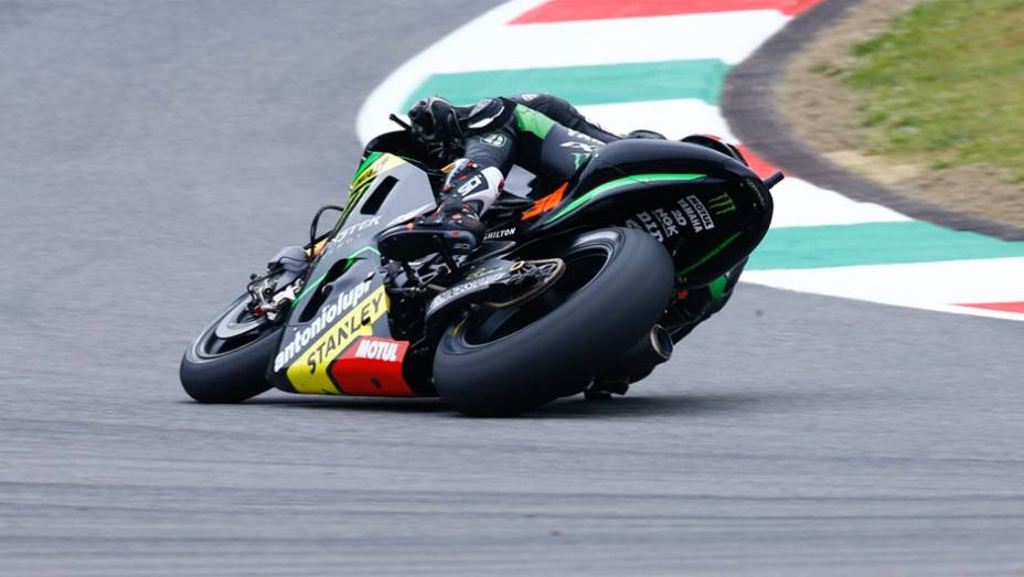 Bradley Smith ficou com o décimo tempo | <a href="https://preprod.quatrorodas.abril.com.br/moto/noticias/motogp-marquez-lidera-treinos-mugello-784616.shtml" rel="migration">Leia mais</a>