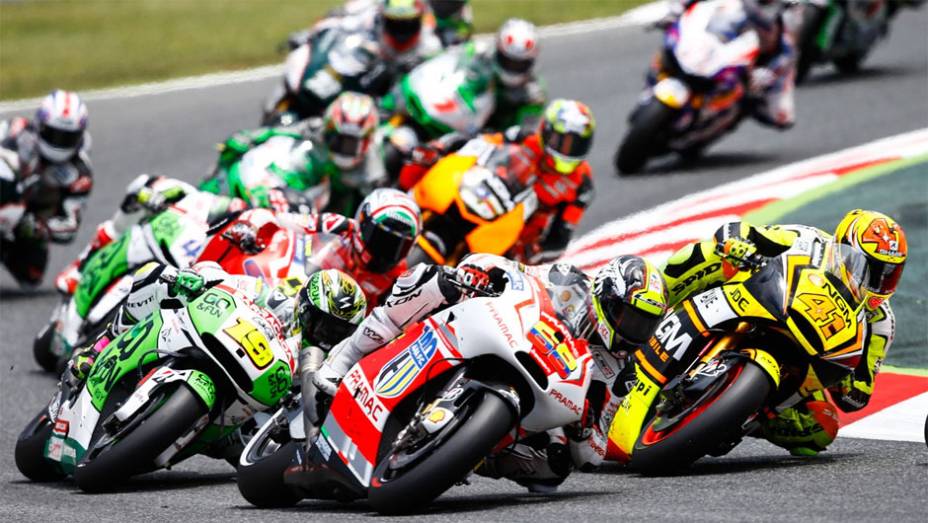 Yonny Hernandez (68) foi o 11º | <a href="https://preprod.quatrorodas.abril.com.br/moto/noticias/motogp-marquez-vence-corrida-emocionante-barcelona-786084.shtml" rel="migration">Leia mais</a>