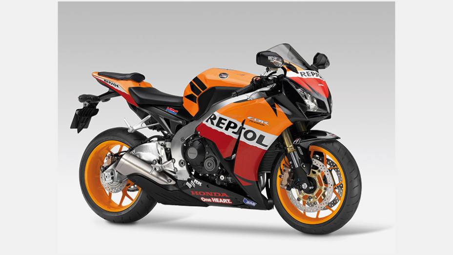 10- A Honda CBR 1000RR Fireblade entrega 178,1 cavalos de potência. Seu destaque é o motor quatro cilindros em linha, projetado para alcançar altas rotações