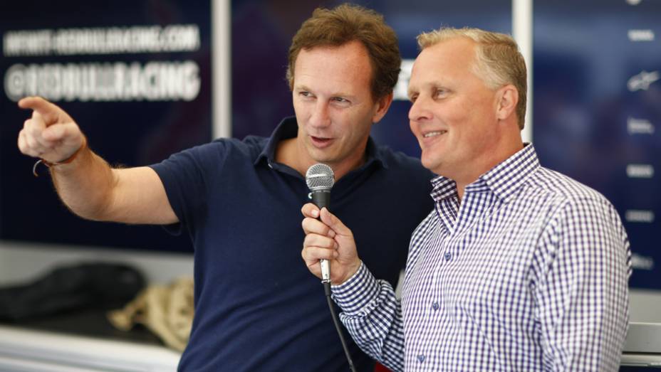 Outra figurinha fácil em 2014 foi o chefe da Red Bull, Christian Horner | <a href="https://preprod.quatrorodas.abril.com.br/galerias/especiais/festival-goodwood-2014-parte-1-787499.shtml" rel="migration">Parte 1</a>